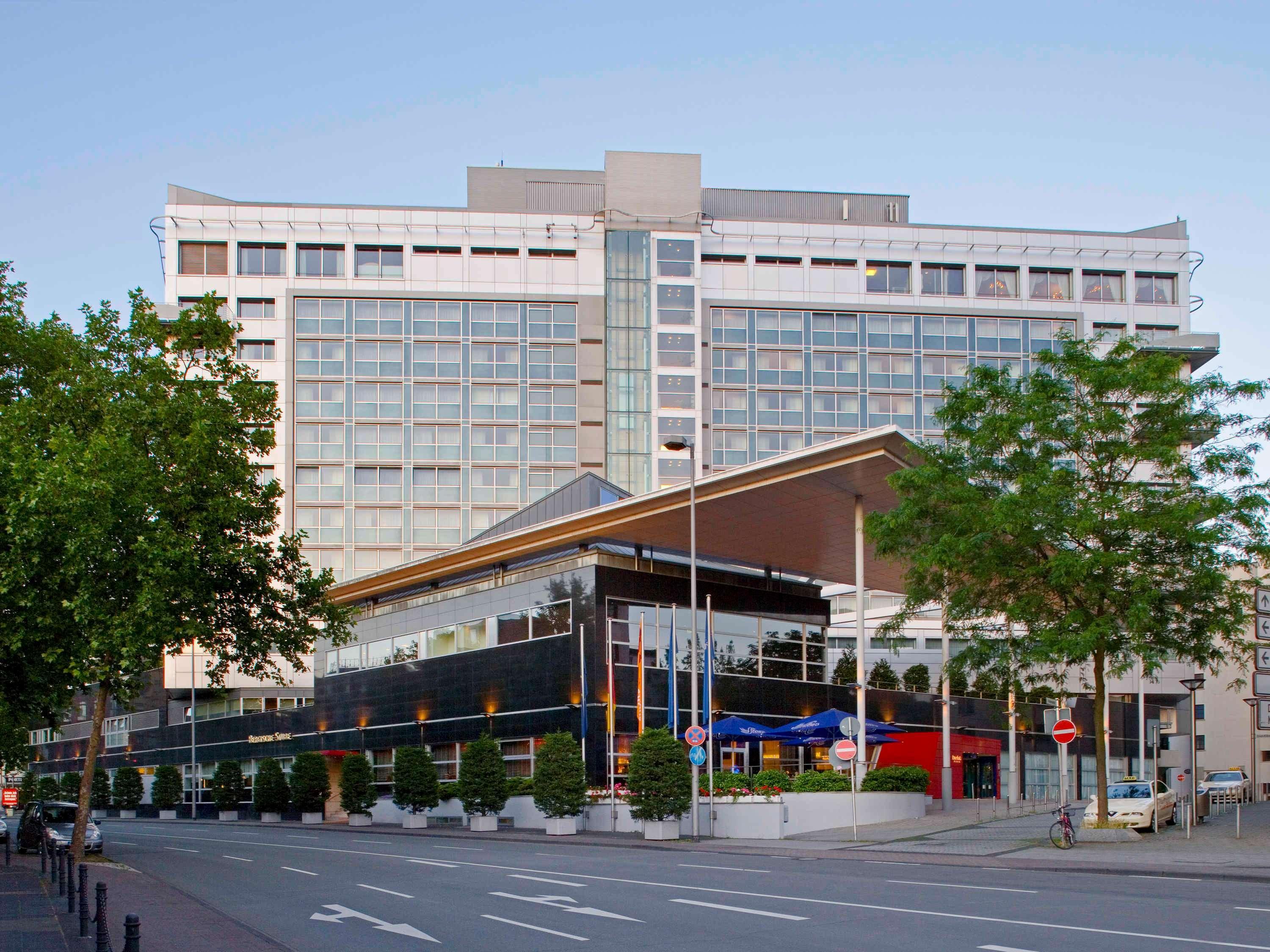 Hotel Pullman Colonia Esterno foto
