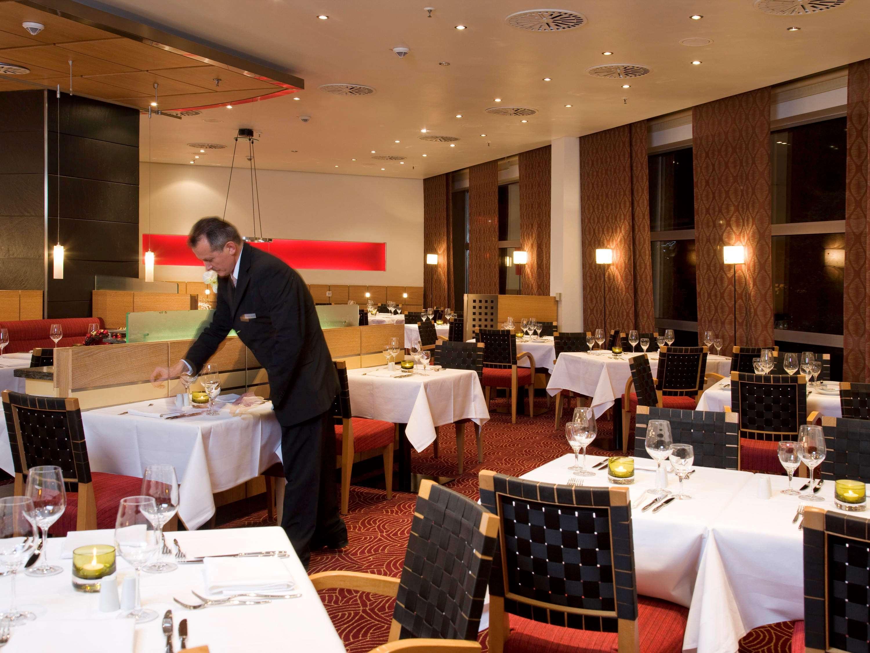 Hotel Pullman Colonia Esterno foto