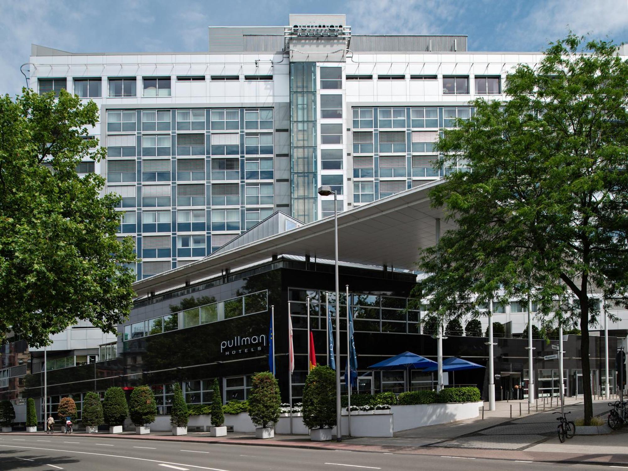 Hotel Pullman Colonia Esterno foto